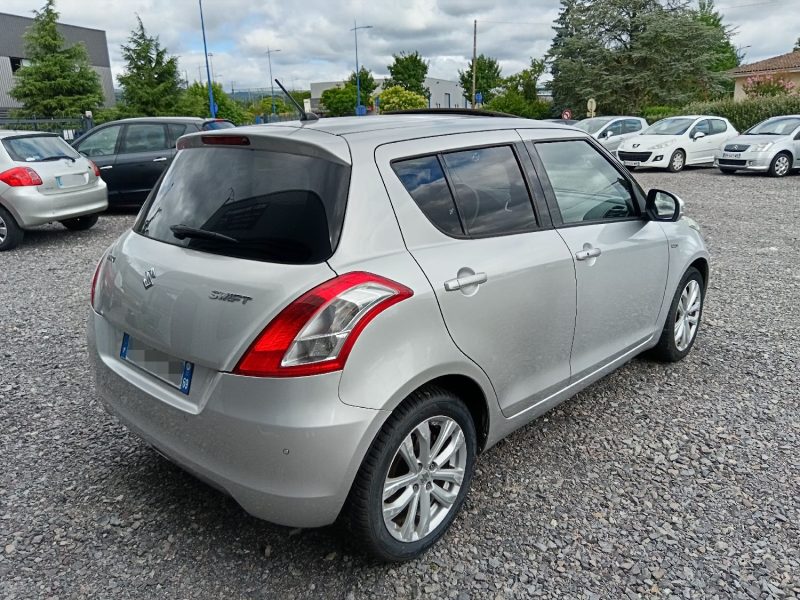 Suzuki Swift 1.3 DDIS 75 cv So City / Toit ouvrant / GPS / Bluetooth / SUIVI COMPLET