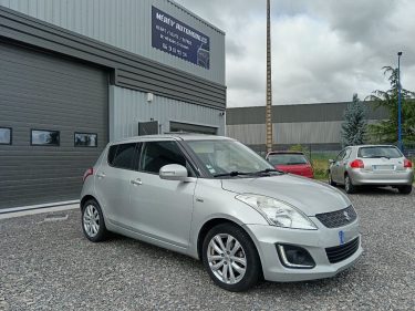 Suzuki Swift 1.3 DDIS 75 cv So City / Toit ouvrant / GPS / Bluetooth / SUIVI COMPLET