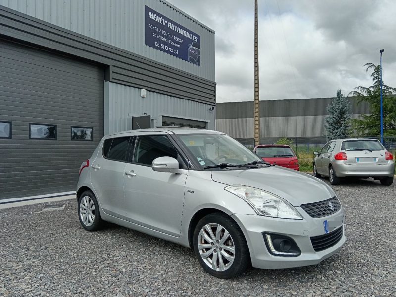 Suzuki Swift 1.3 DDIS 75 cv So City / Toit ouvrant / GPS / Bluetooth / SUIVI COMPLET