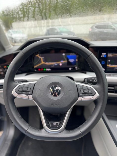 VOLKSWAGEN GOLF 8 STYLE R-LINE 2.0TDi DE 150 CV 