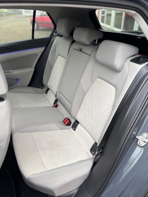 VOLKSWAGEN GOLF 8 STYLE R-LINE 2.0TDi DE 150 CV 