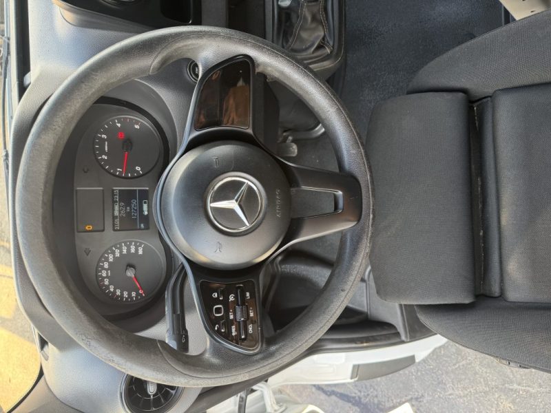 MERCEDES SPRINTER 3-t Camionnette 211 CDI 114cv 2019