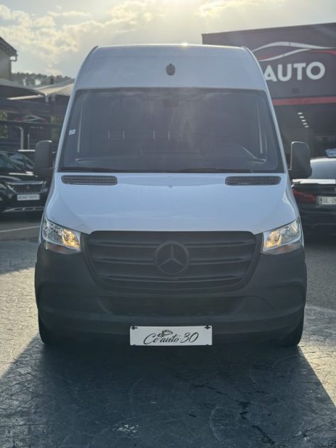 MERCEDES SPRINTER 3-t Camionnette 211 CDI 114cv 2019