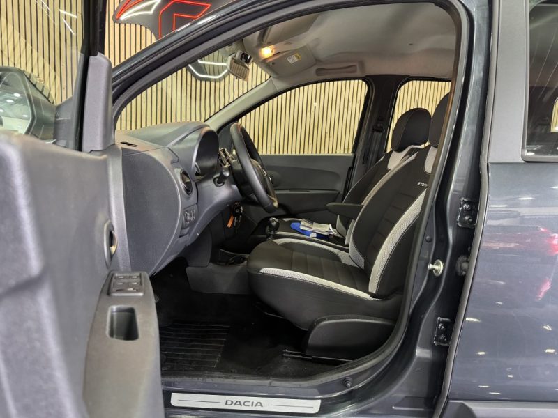 DACIA LODGY 1.5 Blue dCi 115cv Stepway 2020