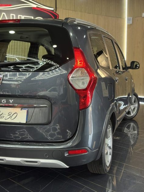 DACIA LODGY 1.5 Blue dCi 115cv Stepway 2020