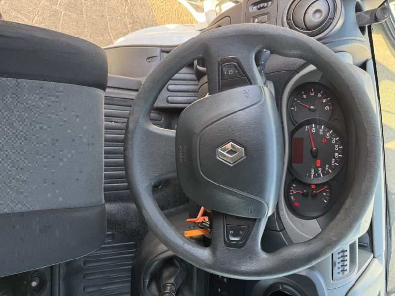 RENAULT MASTER RT 2015 2.3 dCi FRIGO TTC TVA Récuperable