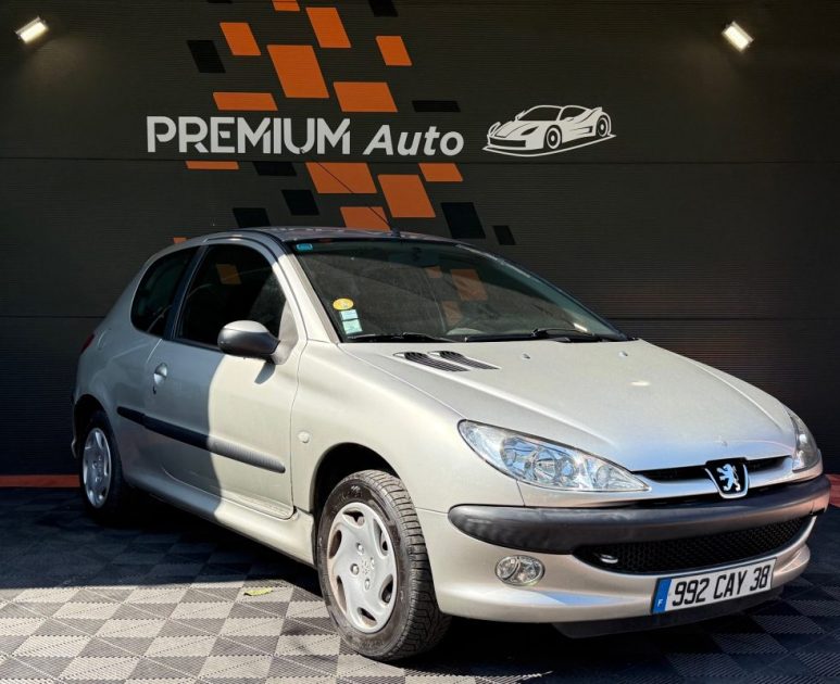 PEUGEOT 206 2003