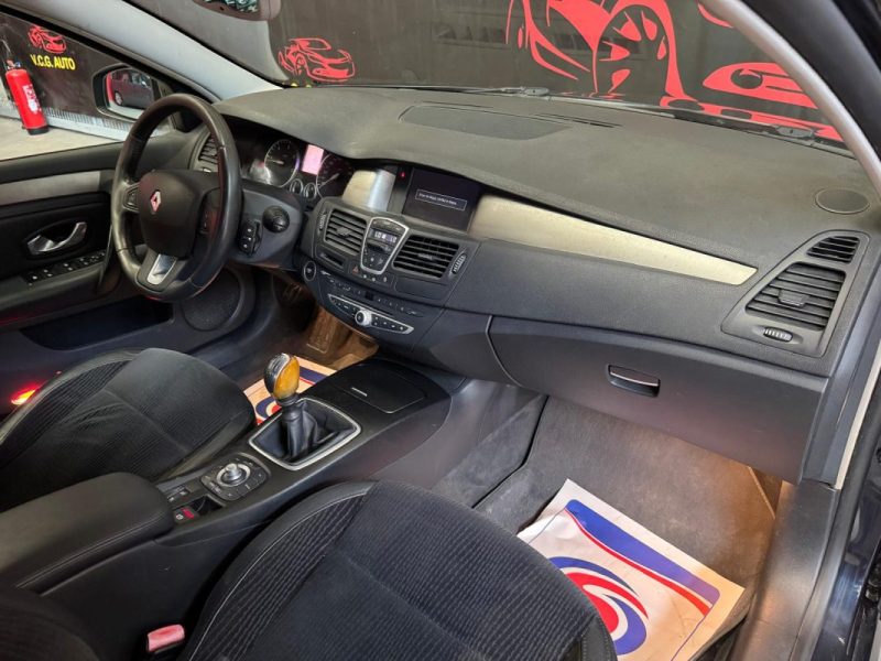 RENAULT LAGUNA 2.0 DCI 150 PRIVILEGE 