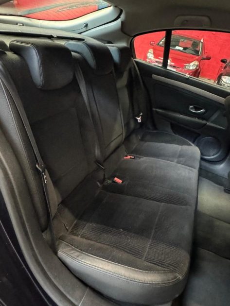 RENAULT LAGUNA 2.0 DCI 150 PRIVILEGE 