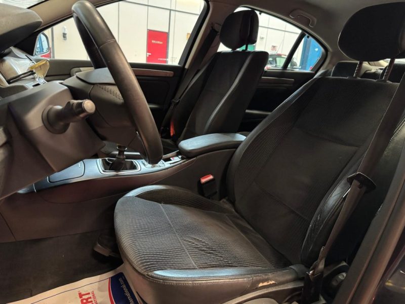 RENAULT LAGUNA 2.0 DCI 150 PRIVILEGE 