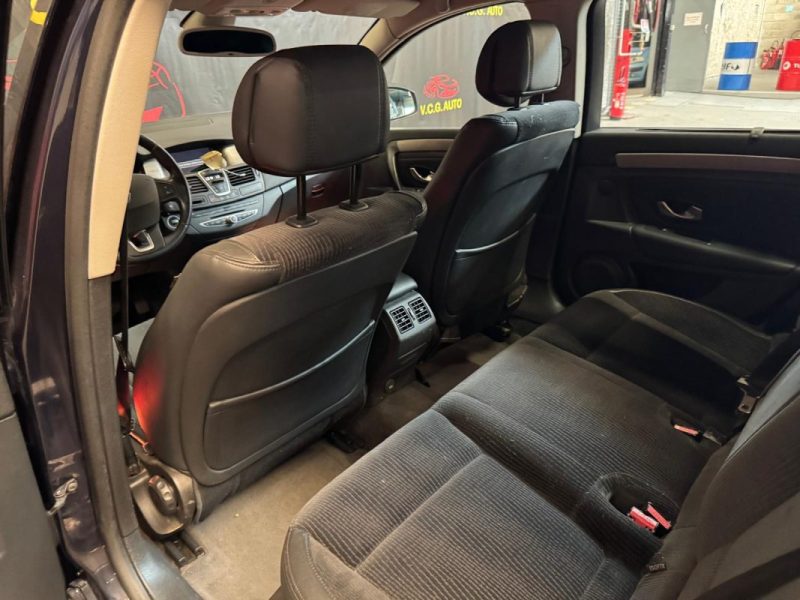 RENAULT LAGUNA 2.0 DCI 150 PRIVILEGE 