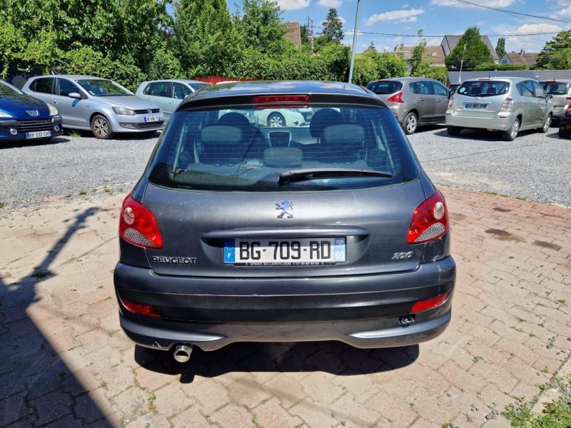 PEUGEOT 206+ 1.4L HDi 70cv Urban Move / Révisée&Garantie