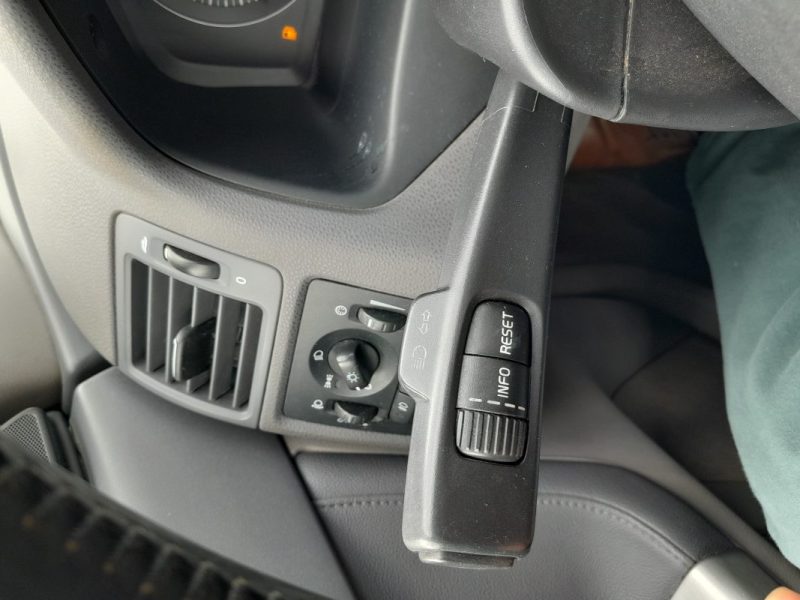 VOLVO V50 break 2.0d Bvm6 136ch