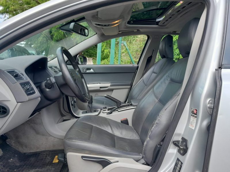 VOLVO V50 break 2.0d Bvm6 136ch