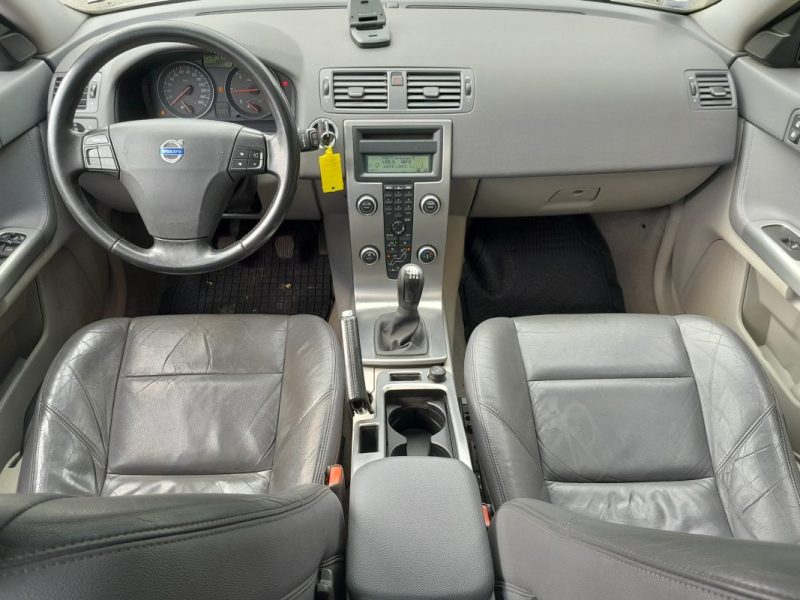 VOLVO V50 break 2.0d Bvm6 136ch