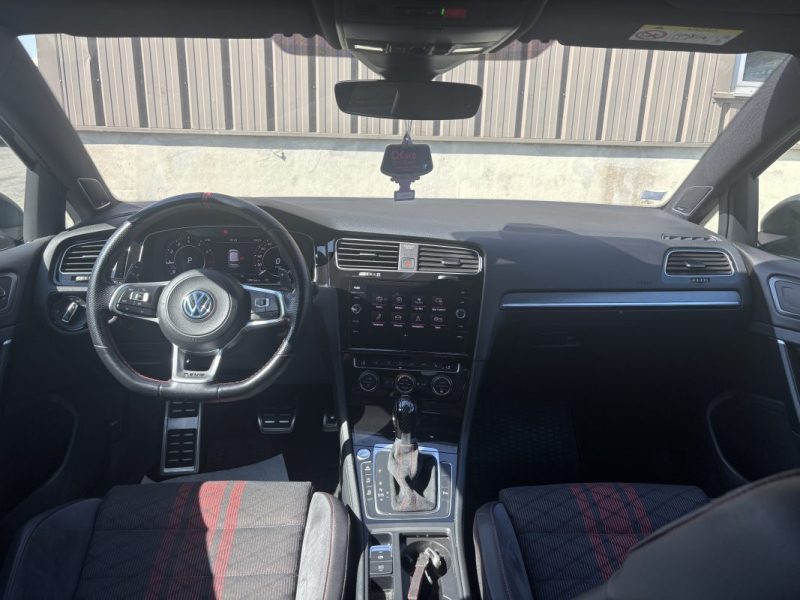 VOLKSWAGEN GOLF VII 2019