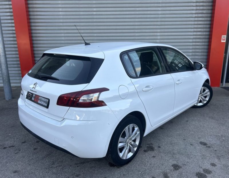 PEUGEOT 308 2017