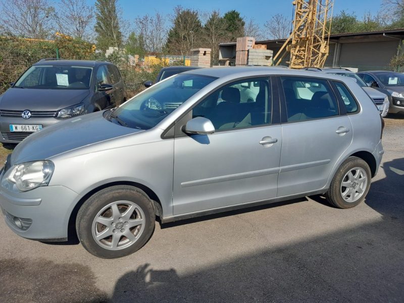 VOLKSWAGEN POLO 1.4i 80Ch CONFORT 5P 2006