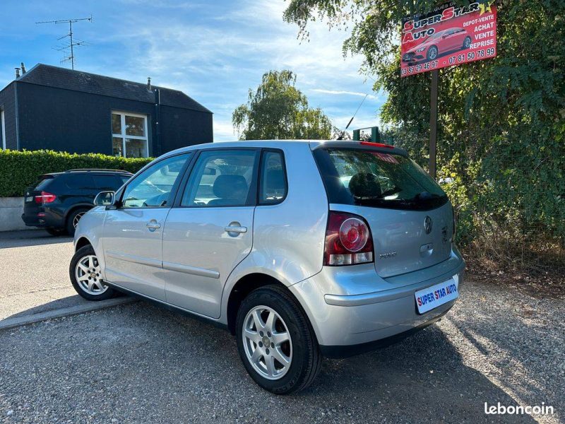 VOLKSWAGEN POLO 1.4i 80Ch CONFORT 5P 2006