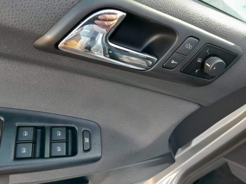 VOLKSWAGEN POLO 1.4i 80Ch CONFORT 5P 2006