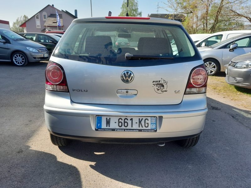VOLKSWAGEN POLO 1.4i 80Ch CONFORT 5P 2006