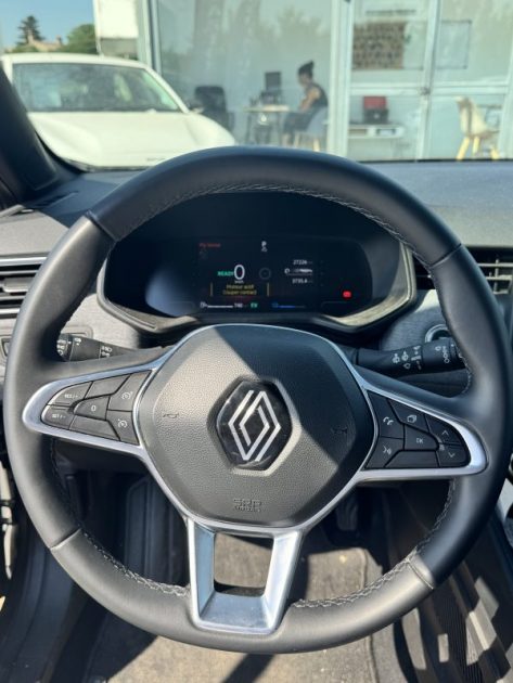 RENAULT CLIO 5 1.6 E-TECH 145CH TECHNO