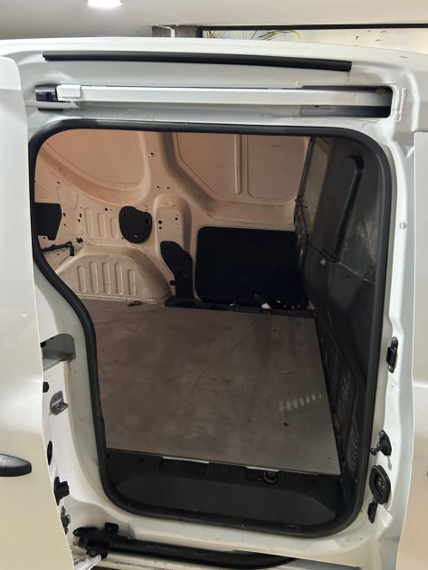 RENAULT EXPRESS 1.5 DCi TVA RÉCUPÉRABLE