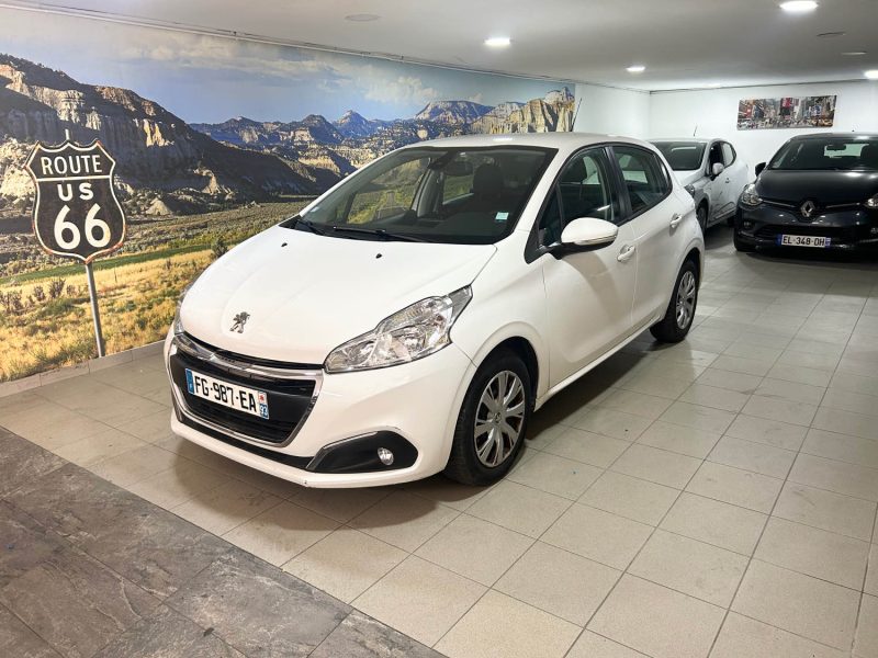 PEUGEOT 208 1.6 HDi 2 PLACES TVA RECUPERABLE