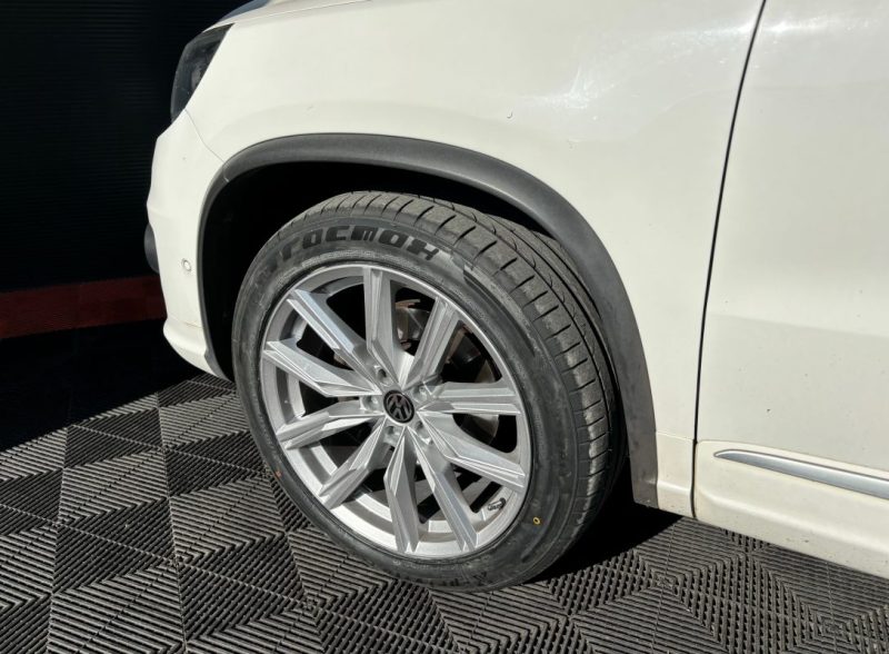 VOLKSWAGEN TIGUAN 2013