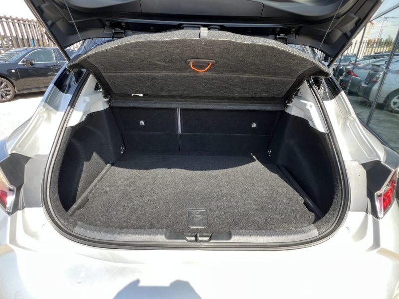 TOYOTA COROLLA 2.0 184ch COLLECTION CUIR PACK TECHNO 05/2019