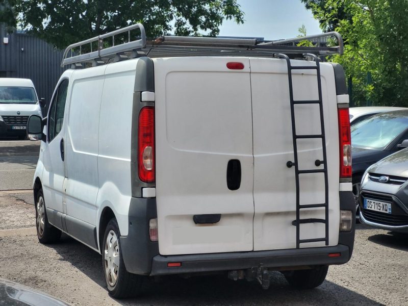 RENAULT TRAFIC II Fourgon 2007