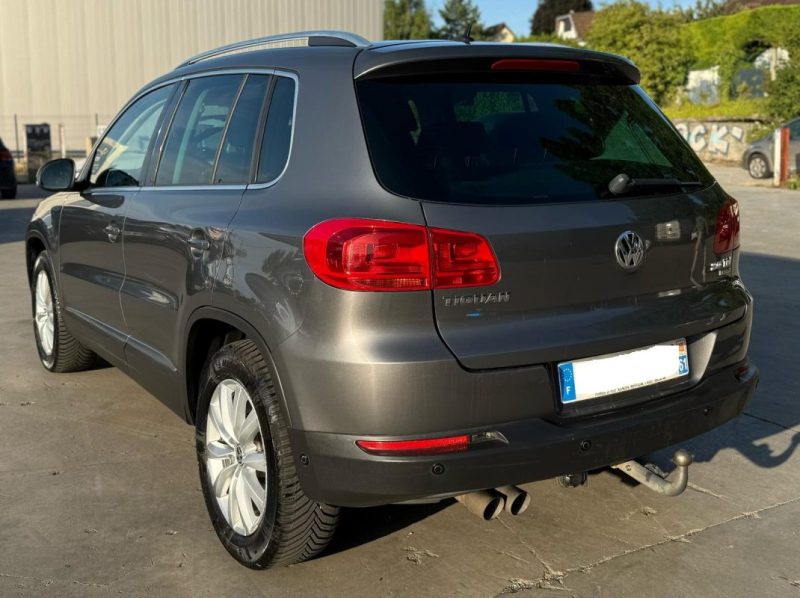 VOLKSWAGEN TIGUAN 2.0 TDI 140ch BlueMotion Technology FAP Sportline 4Motion DSG7 2012