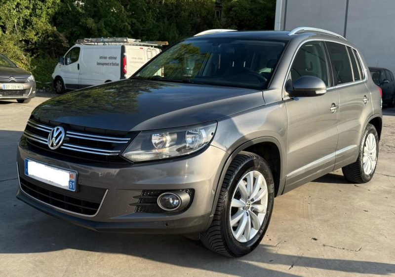 VOLKSWAGEN TIGUAN 2.0 TDI 140ch BlueMotion Technology FAP Sportline 4Motion DSG7 2012