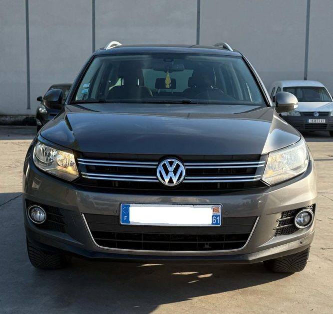 VOLKSWAGEN TIGUAN 2.0 TDI 140ch BlueMotion Technology FAP Sportline 4Motion DSG7 2012
