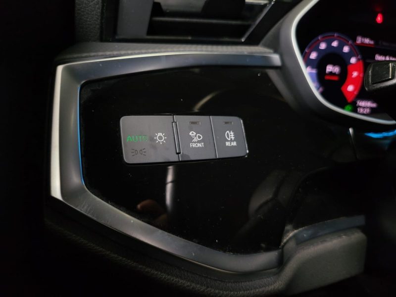 AUDI Q3 35 TFSI 150cv SUIVI AUDI / VIRTUAL COCKPIT / CAMERA DE RECUL