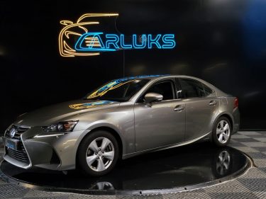 LEXUS IS 300H 2.5 223cv BUSINESS / SIEGES CHAUFFANTS / CAMERA DE RECUL / ATTELAGE