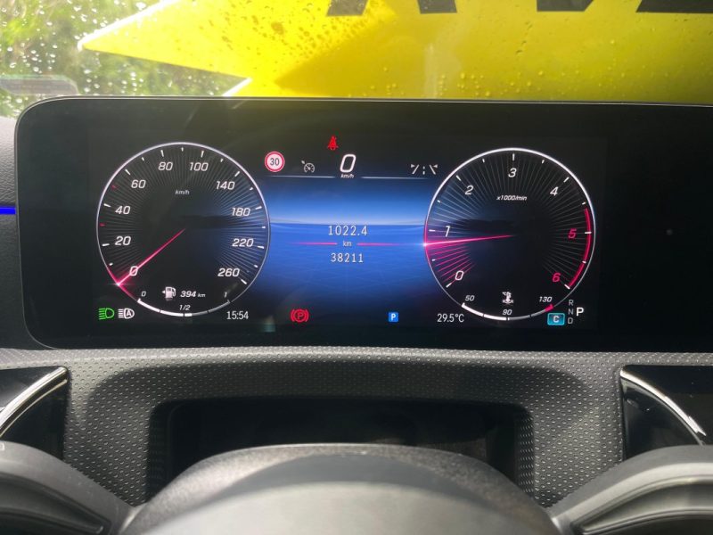 🔥À VENDRE : Mercedes-Benz Classe A 180d AMG Line – 2023 - OCCASION RÉCENTE 🔥