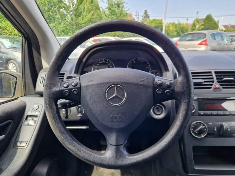 MERCEDES CLASSE A 180 2.0L CDi 110cv EDITION / Révisée&Garantie
