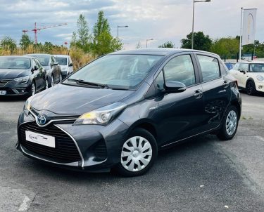 TOYOTA YARIS HYBRID 1.5 BUSINESS 100H