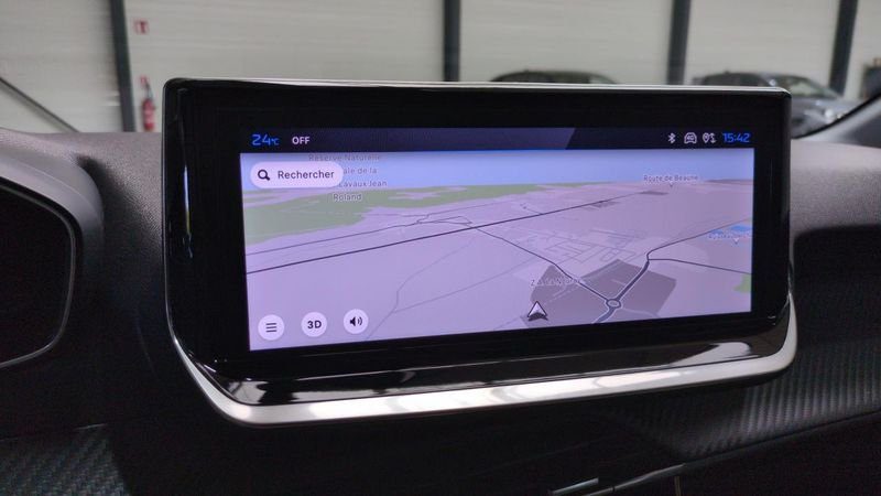 Peugeot 208 Hybrid 110 e-dcs6 allure + angles morts + navi