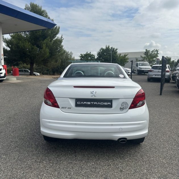 PEUGEOT 207 1.6 VTI 120 SERIE 64 