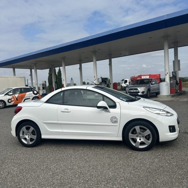 PEUGEOT 207 1.6 VTI 120 SERIE 64 