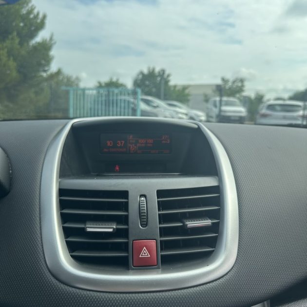 PEUGEOT 207 1.6 VTI 120 SERIE 64 