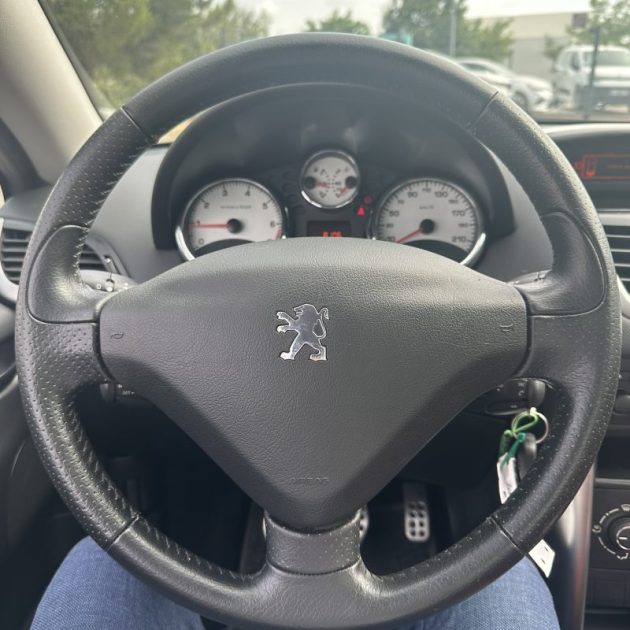 PEUGEOT 207 1.6 VTI 120 SERIE 64 