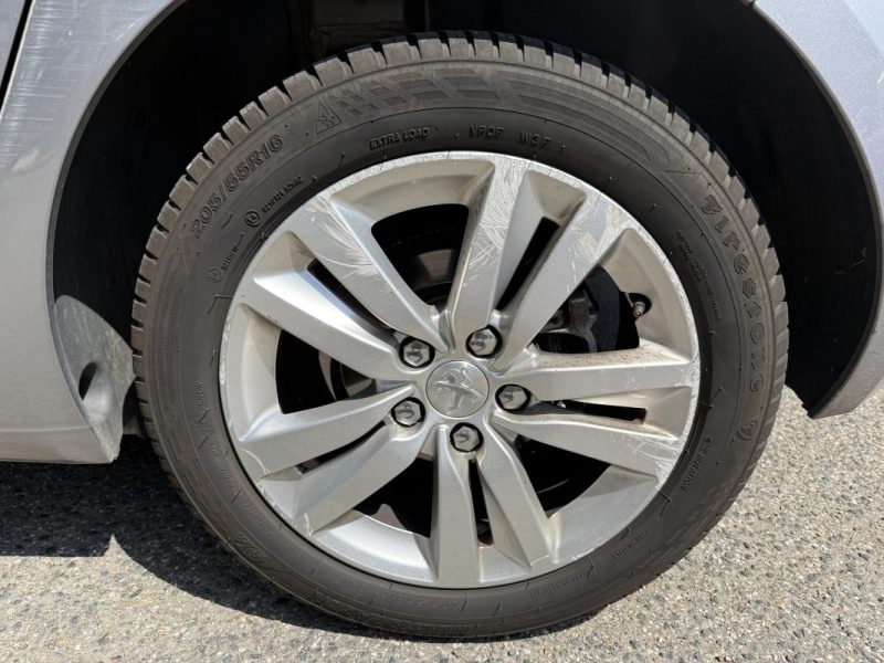 PEUGEOT 308 II (T9) 1.2 e-THP Puretech 12V 110 cv