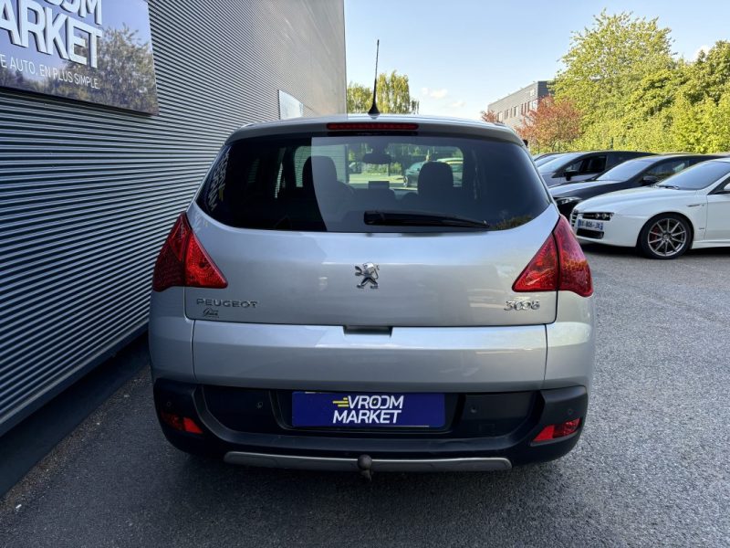 PEUGEOT 3008 2011