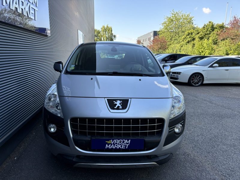 PEUGEOT 3008 2011
