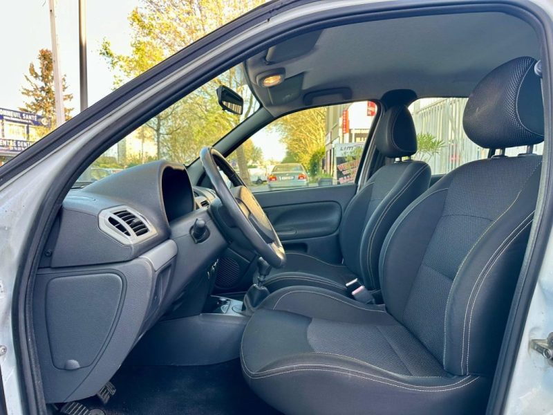 RENAULT CLIO II CAMPUS 1.2 60ch GPL **1ère MAIN**