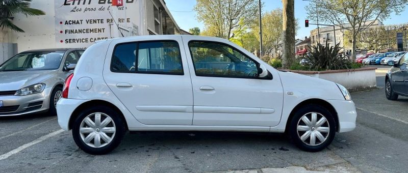 RENAULT CLIO II CAMPUS 1.2 60ch GPL **1ère MAIN**