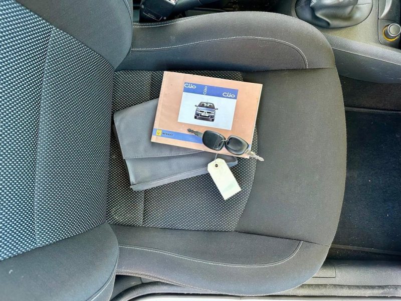 RENAULT CLIO II CAMPUS 1.2 60ch GPL **1ère MAIN**